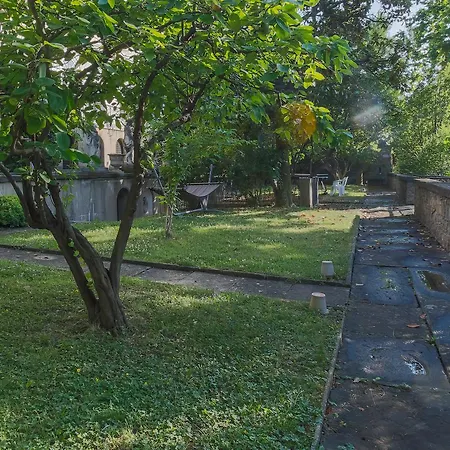 Triestevillas Classica Villa *